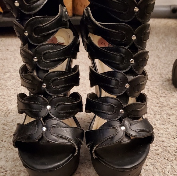 Wedges - Picture 2 of 7